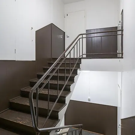 Väärä profiili Huoneisto Lahti